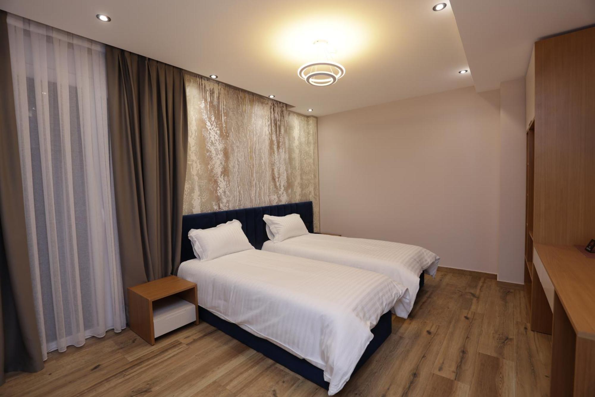 Residence Inn Hotel Тирана Экстерьер фото