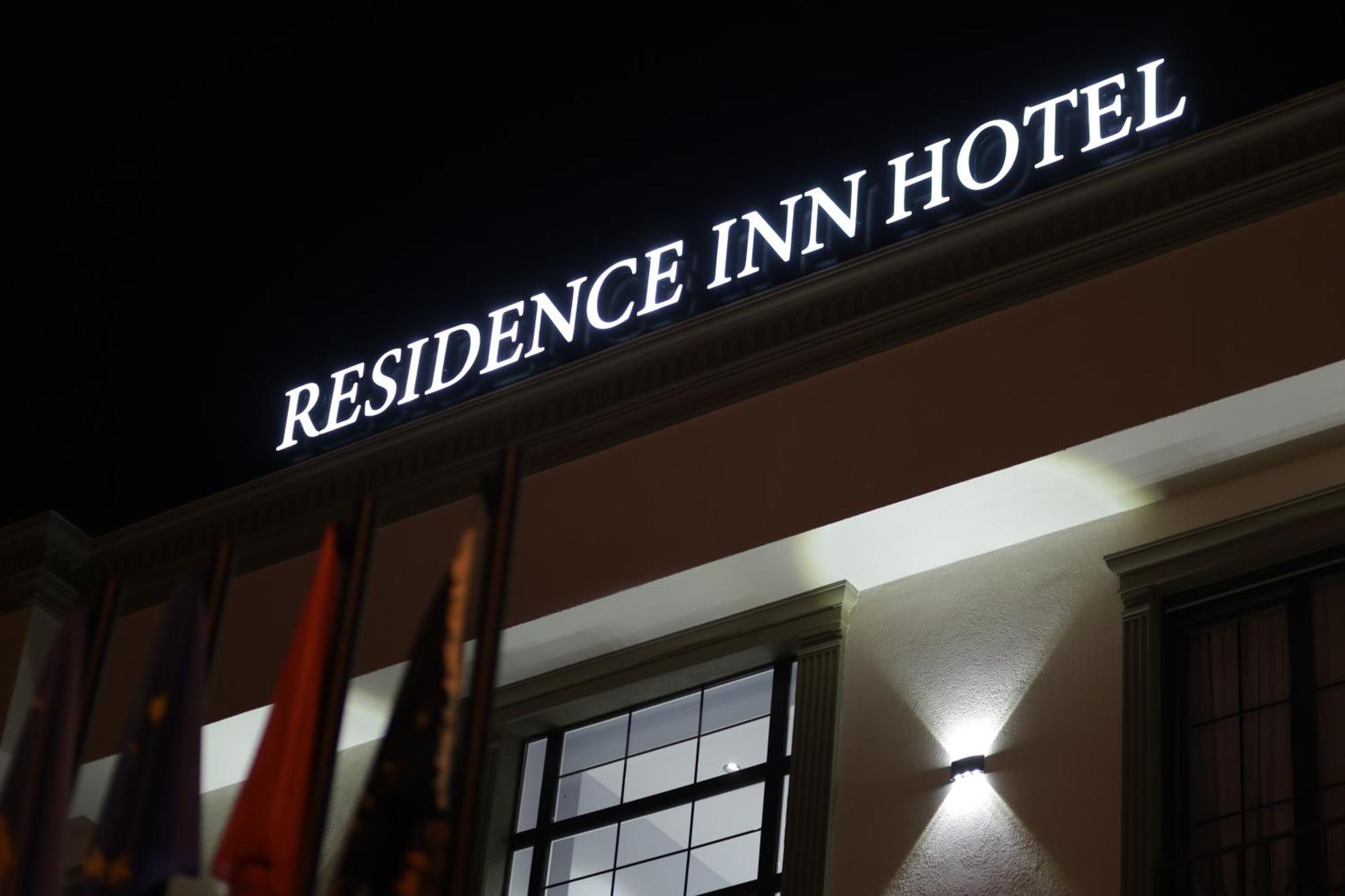 Residence Inn Hotel Тирана Экстерьер фото