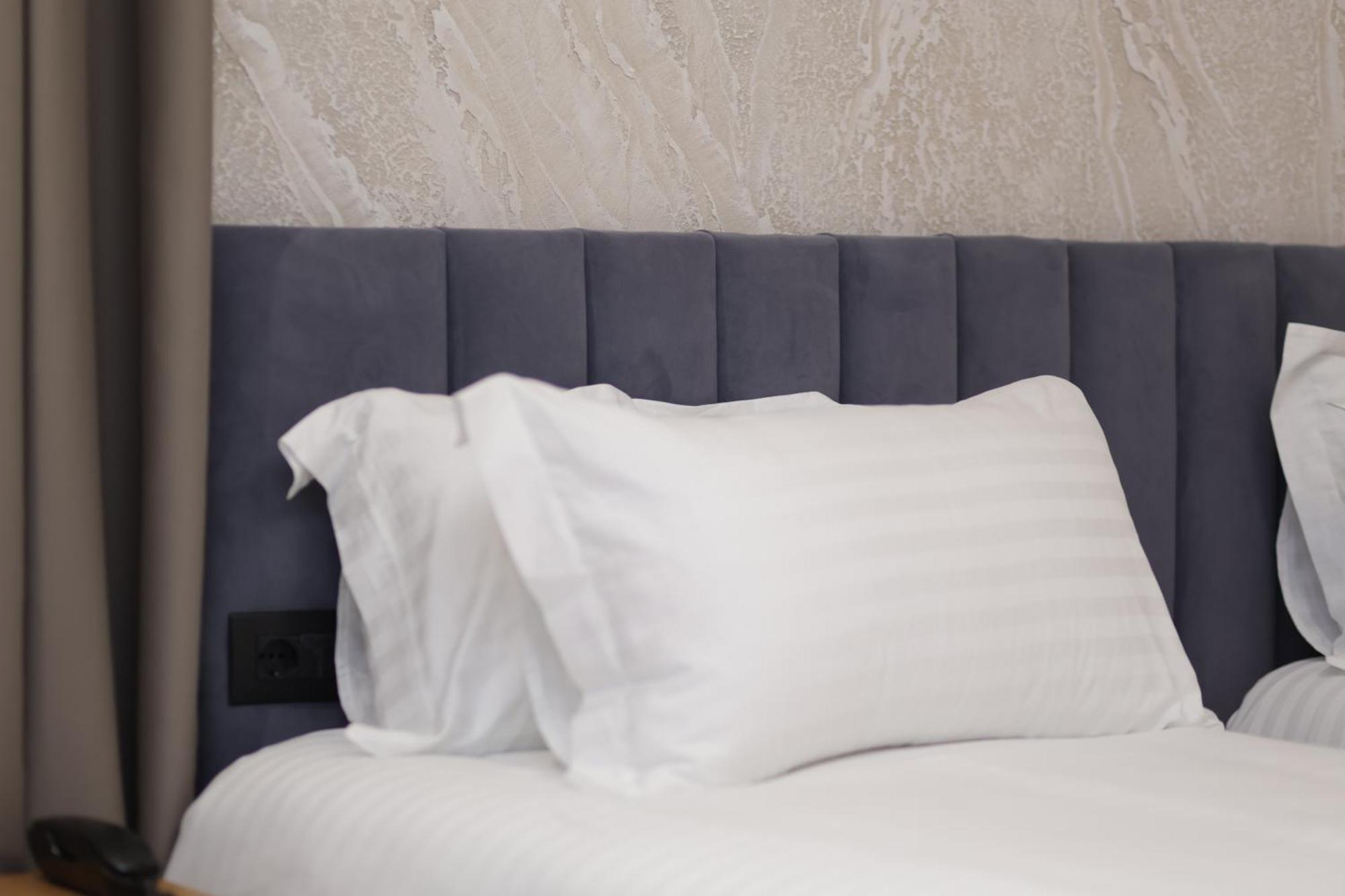 Residence Inn Hotel Тирана Экстерьер фото